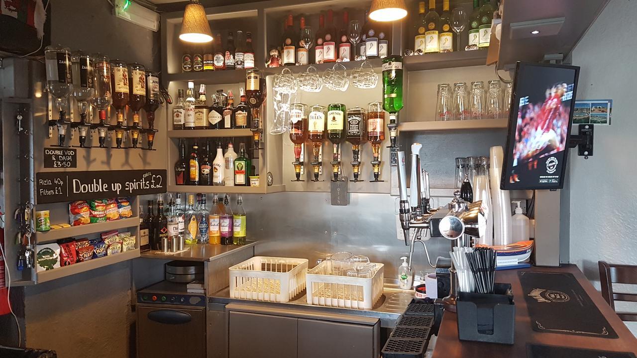 Hôtel Glan-Neigr Bar à Rhosneigr Extérieur photo